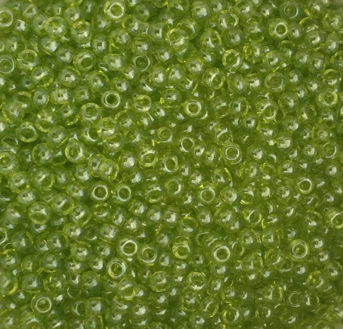 Toho Seed Beads size 11/0 Lime Transparent Luster TRD-105