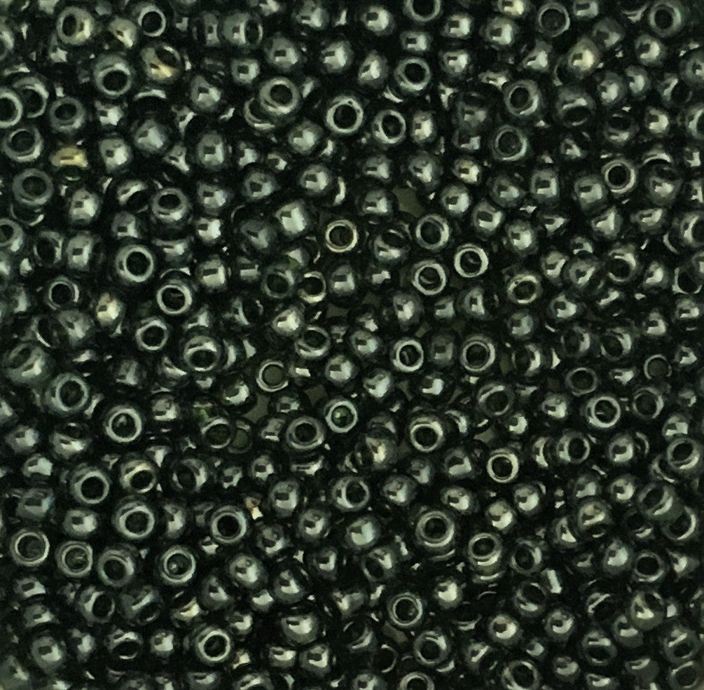 Toho Seed Beads size 11/0 Olivine Transparent Luster TRD-119