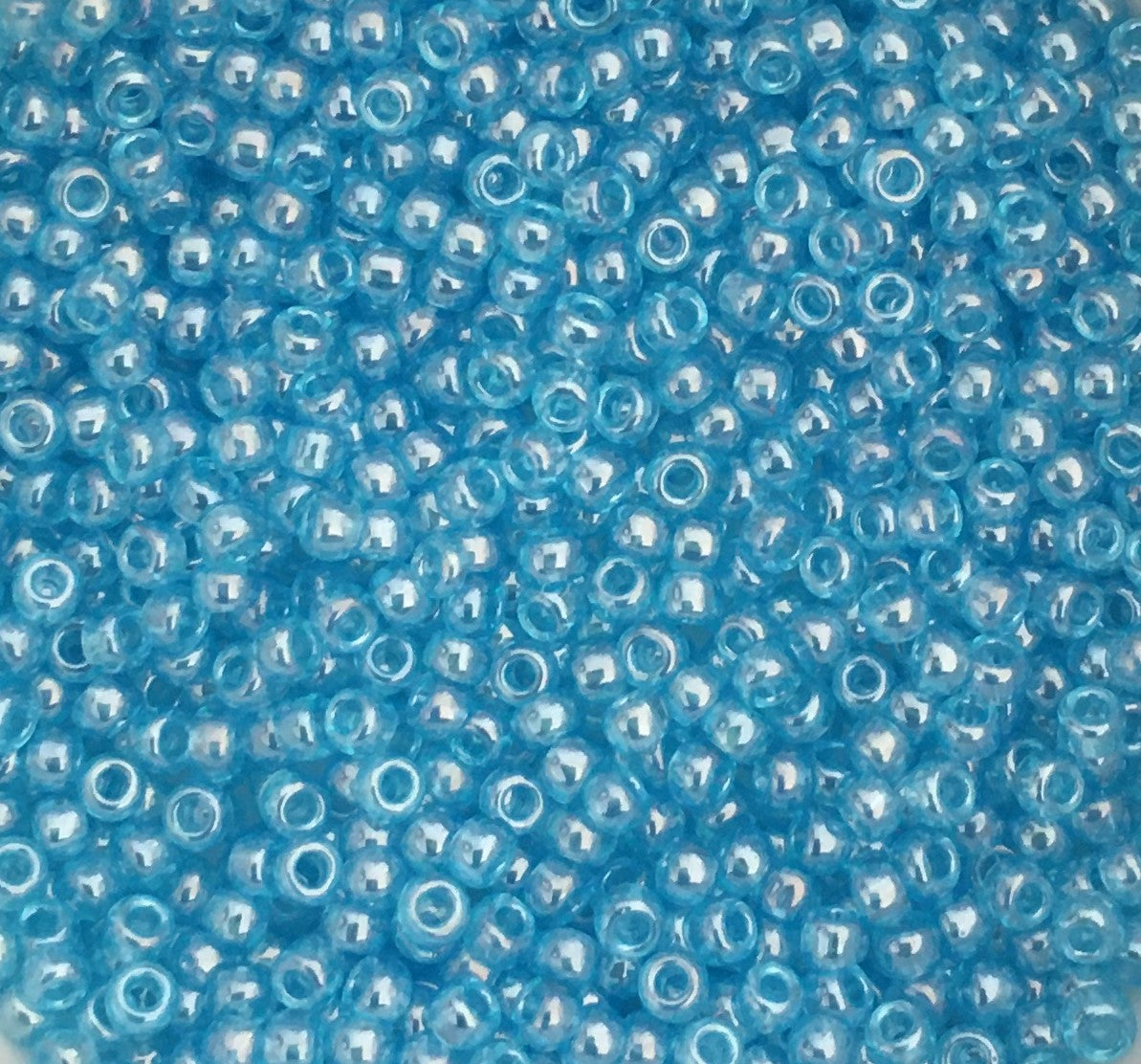 Toho Seed Beads size 11/0 Transparent Luster Light Turquoise TRD-104